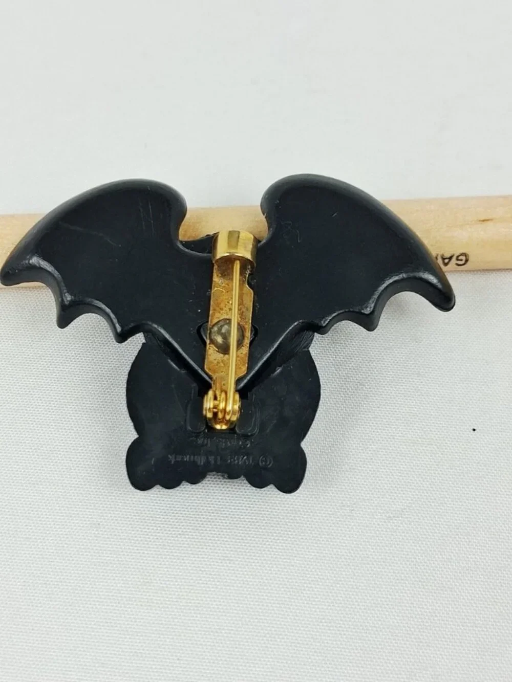 Vintage 1983 Hallmark Bat Pin Brooch With Purple Wings & Yellow Eyes